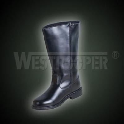 WELLINGTON BOOTS