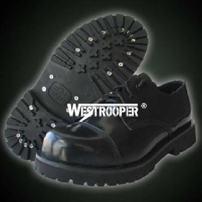 3 HOLES RANGER BOOTS