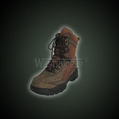 HUNTING BOOTS