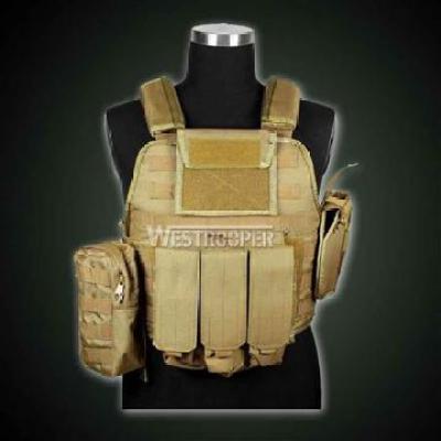 TACTICAL DESERT VEST